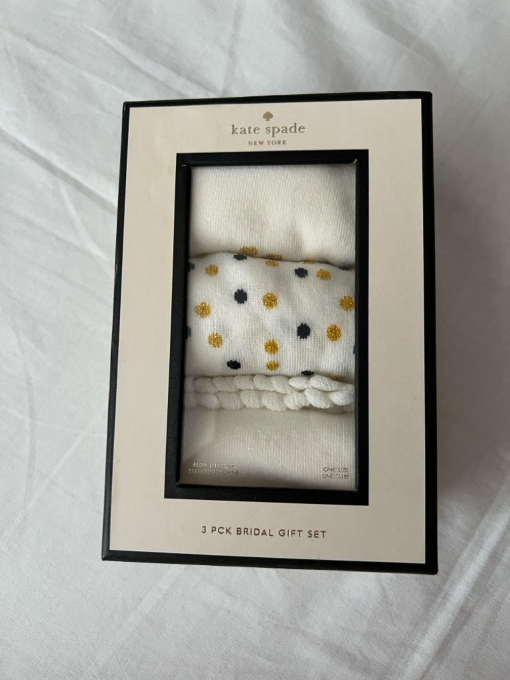 kate spade women 3 pack bridal trouser Socks crème, Gold,a black Polka Dots